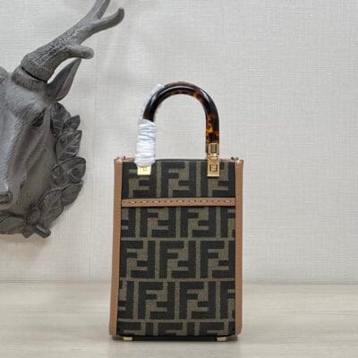 Fendi Sunshine Mini Tote -13x6.5x18CM